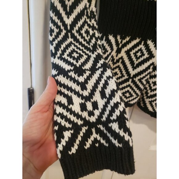 White House Black Market Sweater Cardigan WHBM Geometric Print Shawl Collar XS - Picture 2 of 12